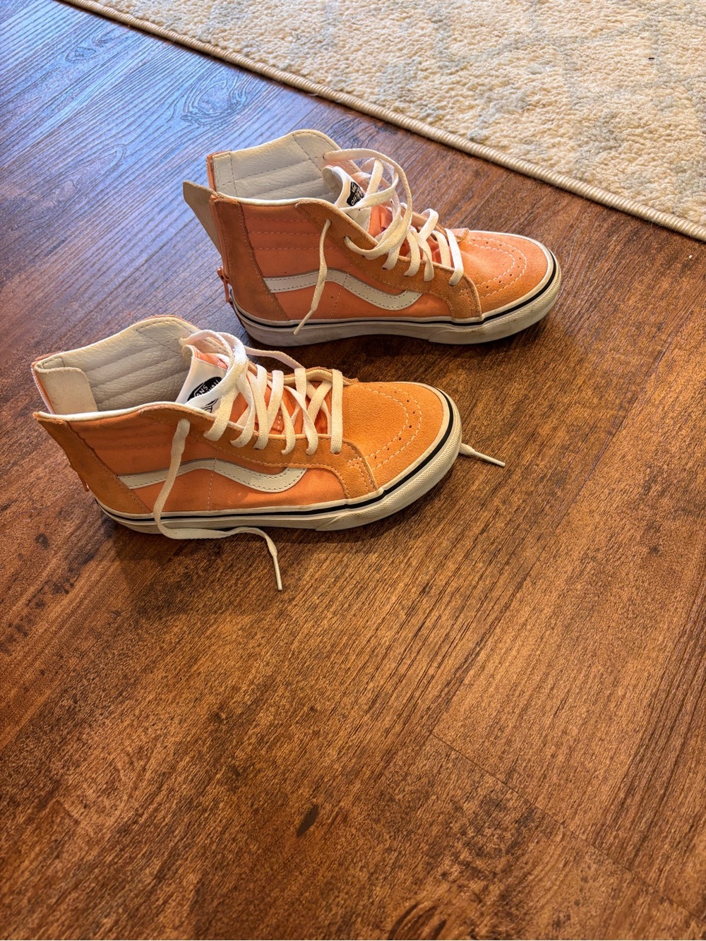Vans Kids High-Top Sneakers - Peach & White